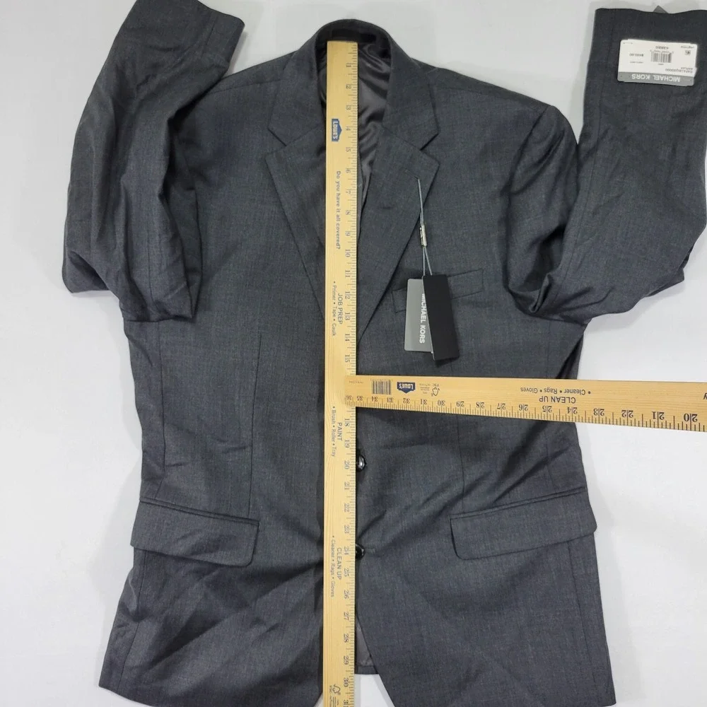 Michael Kors Mens Sport Coat Blazer Two Button Gray Sharkskin Wool Blend 43R NEW